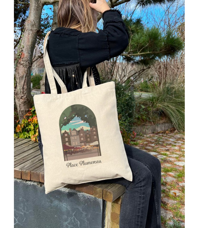 Tote Bag Tours - Place Plumereau, idée cadeau | L’Afficherie